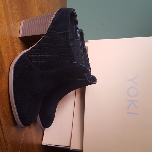 Yoki Shoes - Women's Yoki Slip-on Chunky Heel Mule sz 7